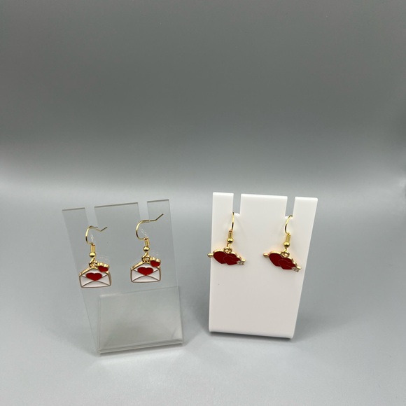 🆕 Gold and Red Heart Earrings - Handmade #169 - Picture 4 of 5